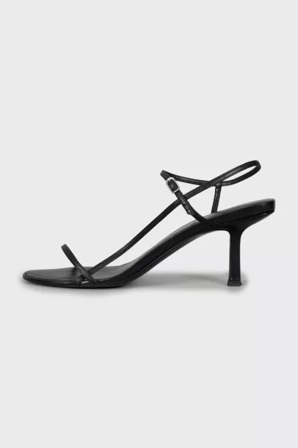 Black leather sandals with straps