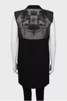 Vest decorated with embroidery on the back