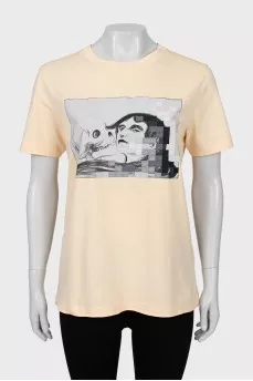 Beige T-shirt with print and embroidery