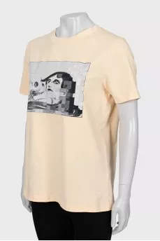 Beige T-shirt with print and embroidery