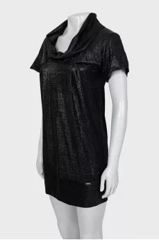 Black short sleeve tunic