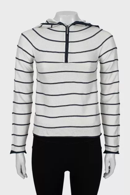 Striped jumper with a hood