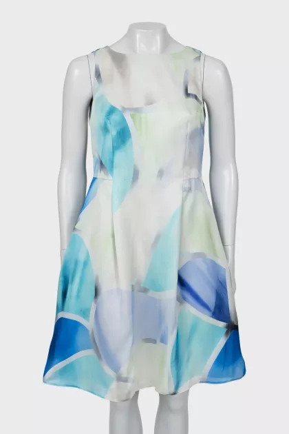 Fitted silk dress with print