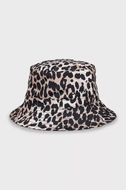 Panama hat in animal print