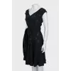Sleeveless dress decorated with sequins