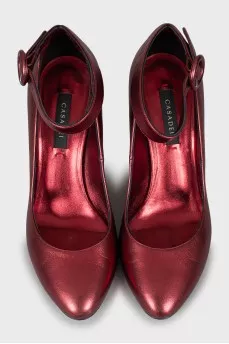 Shiny red shoes