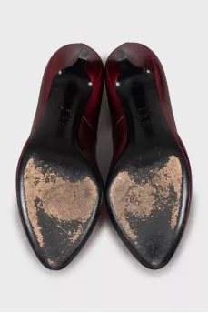 Shiny red shoes