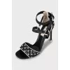 Шкіряні босоніжки Rockstud з шипами
