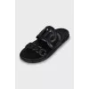 Extra flip flops with tag
