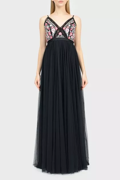 Needle & amp dress; Thread
