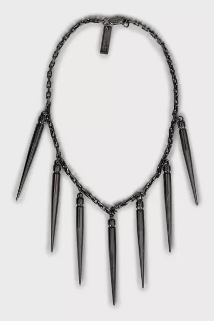 Black necklace with long spikes