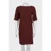 Dress with V-neck on the back