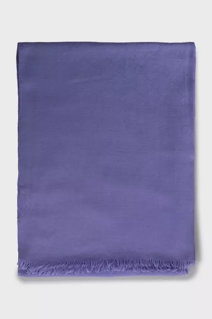 Purple scarf made of wool and silk