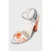 Leather sandals decorated with sequins