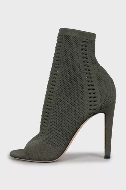Textile ankle boots with perforation