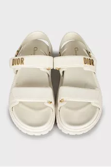Шкіряні босоніжки Dioract