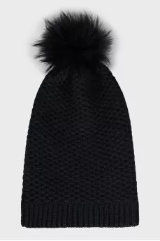 Knitted black cashmere hat
