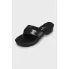 Leather flip flops with silver logo