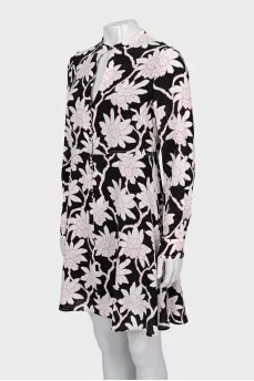 Silk dress with buttons