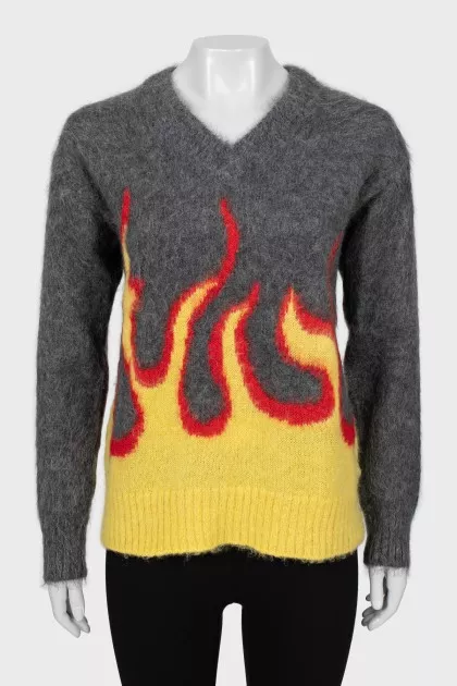 Knitted sweater with long pile