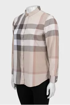 Fitted shirt with checkered print