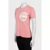 Pink fitted t-shirt