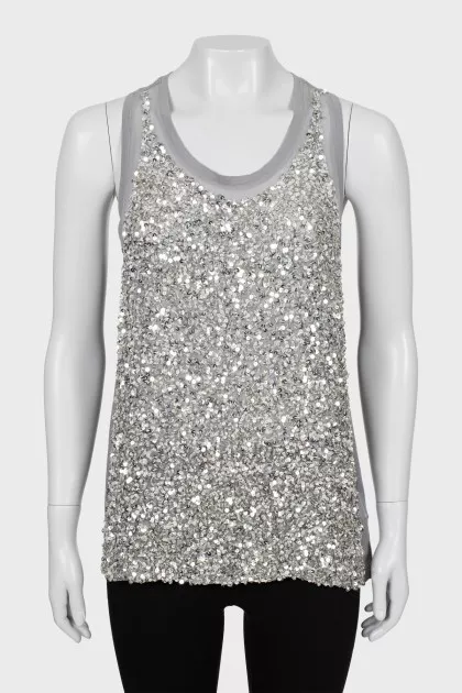 Gray T-shirt decorated with sequins