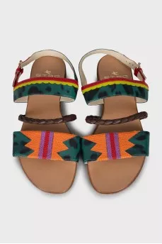 Sandals made of mixed-color leather