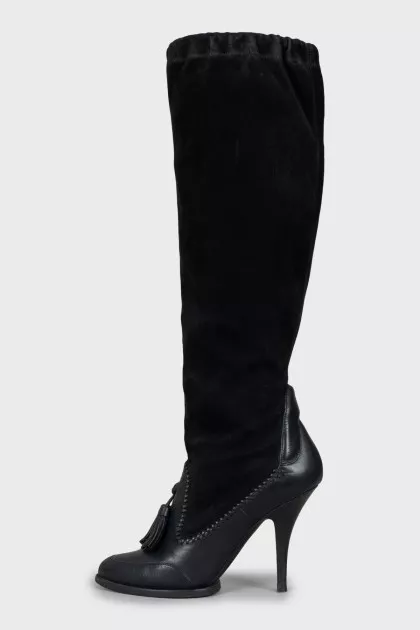 Suede and leather boots with tassels