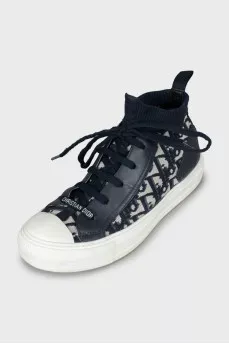 Sneakers in the signature Walk'n'Dior print