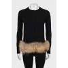 Cardigan decorated with fur