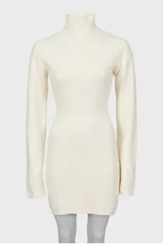 Bodycon dress with open back