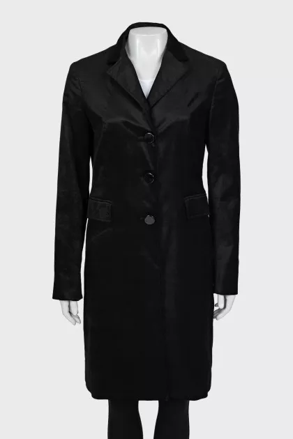 Single-breasted coat in black