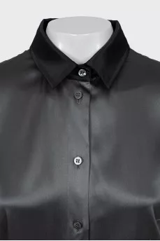 Silk shirt with contrast collar