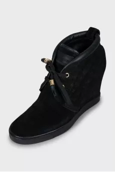 Suede ankle boots with signature print