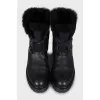 Insulated leather boots with laces