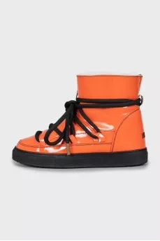 Patent leather ugg boots with laces
