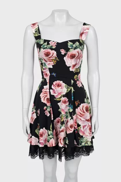Floral print dress with straps and tag