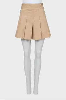 Pleated skirt with tag