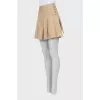 Pleated skirt with tag