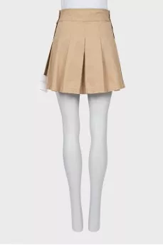 Pleated skirt with tag