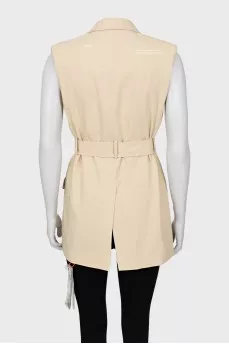 Vest with accent shoulders with tag