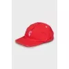 Cap with embroidered logo with tag