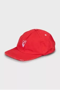 Cap with embroidered logo with tag