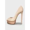 Leather platform shoes with pattern