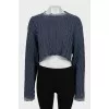 Cropped sweater with textured pattern