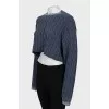 Cropped sweater with textured pattern