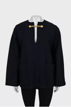 Wool cape with gold chain