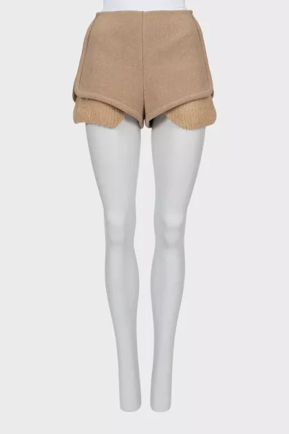 Brown shorts with knitted inserts