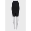 Pencil skirt with raised seams